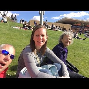 Meet your Posher, Elicia